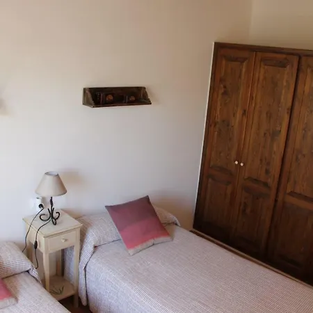 Casa Con Jardin Y Piscina - Morell Onze