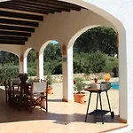Casa Con Jardin Y Piscina - Morell Onze * كالا موريل