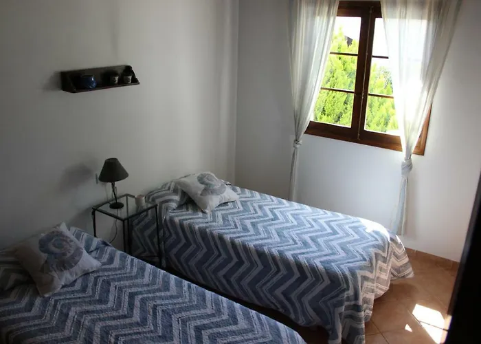 Casa Con Jardin Y Piscina - Morell Onze *